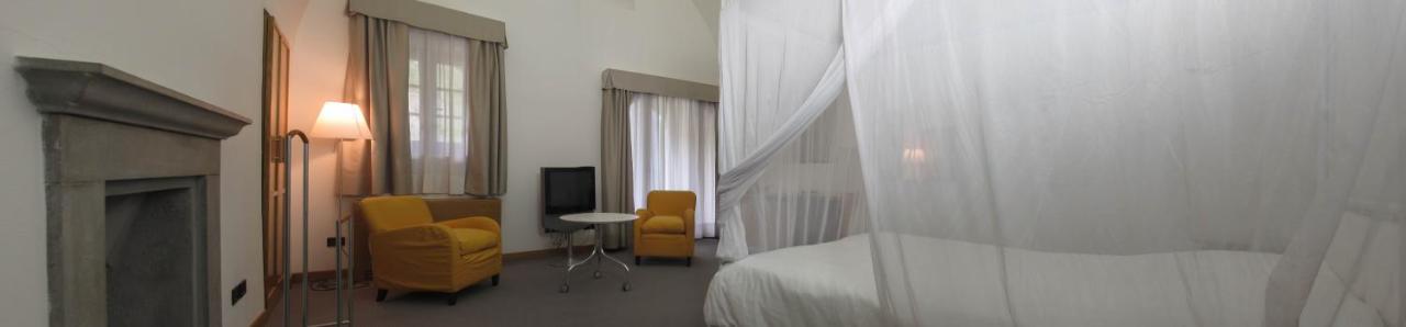 Hotel Cavour Et Des Officiers Bard Kültér fotó