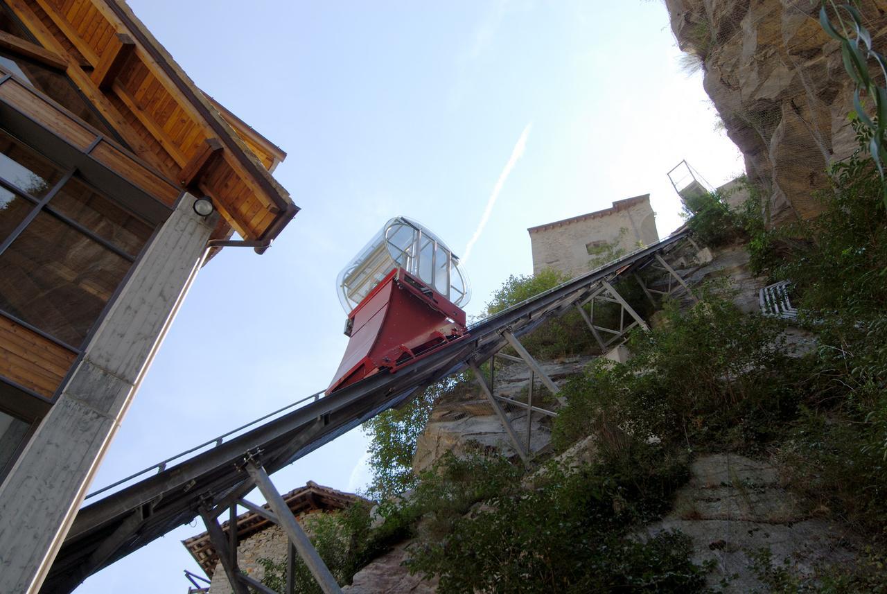 Hotel Cavour Et Des Officiers Bard Kültér fotó